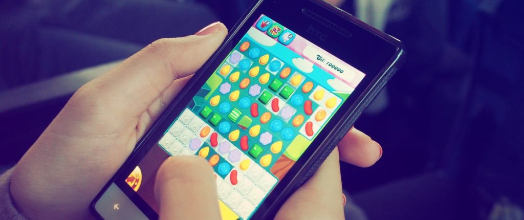 CandyCrush game on smartphone